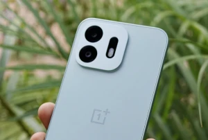 OnePlus N6 показали на живых фото 
