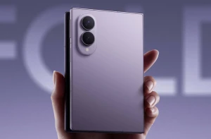 Представлен складной смартфон Samsung Galaxy Z Fold8