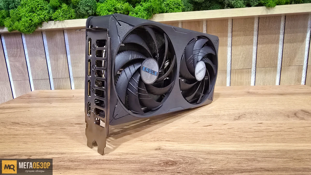 внешний вид GIGABYTE GeForce RTX 5060 Ti EAGLE OC 8G