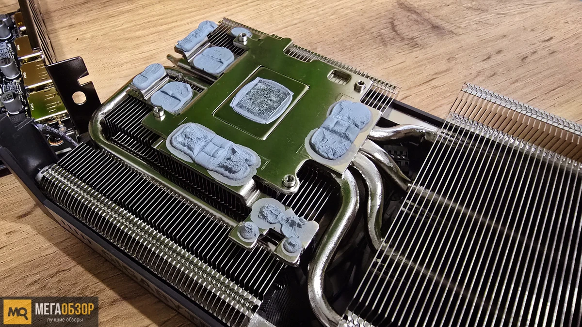 внешний вид GIGABYTE GeForce RTX 5060 Ti EAGLE OC 8G