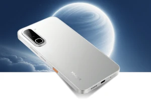 Смартфон Infinix HOT 70 оценили в 13500 рублей 
