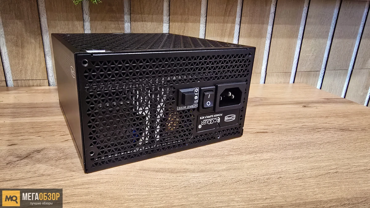 внешний вид PCCOOLER YS1000