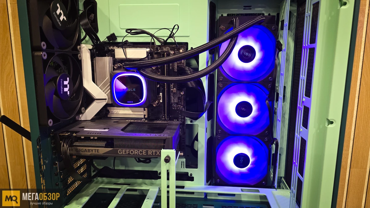 внешний вид GIGABYTE EAGLE 360