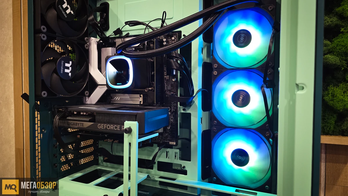 внешний вид GIGABYTE EAGLE 360