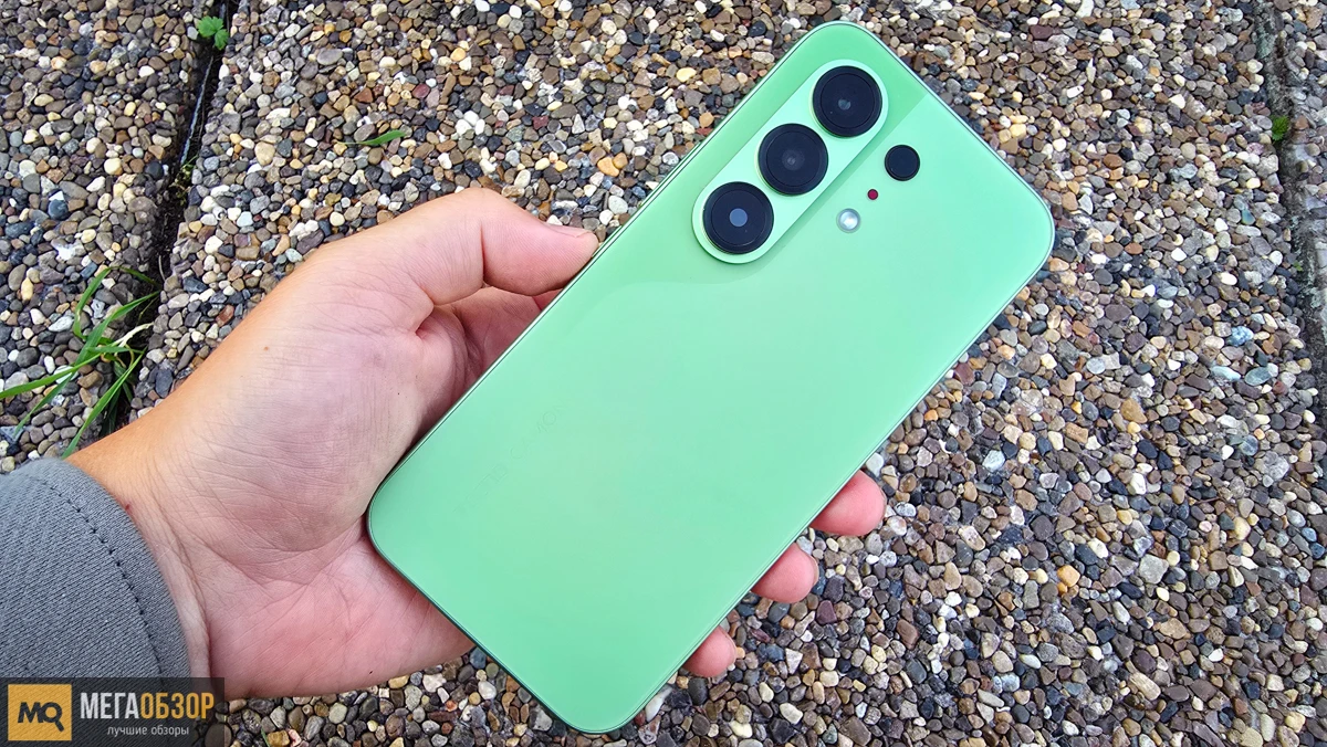 внешний вид Tecno CAMON 50
