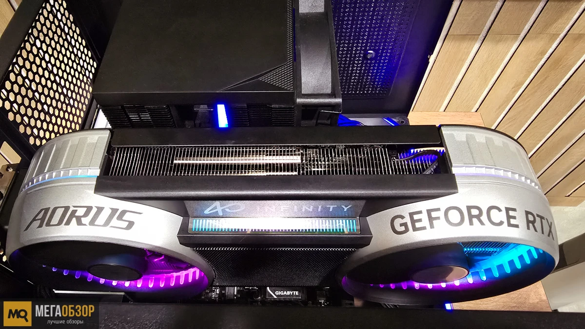 внешний вид AORUS GeForce RTX 5070 Ti INFINITY 16G