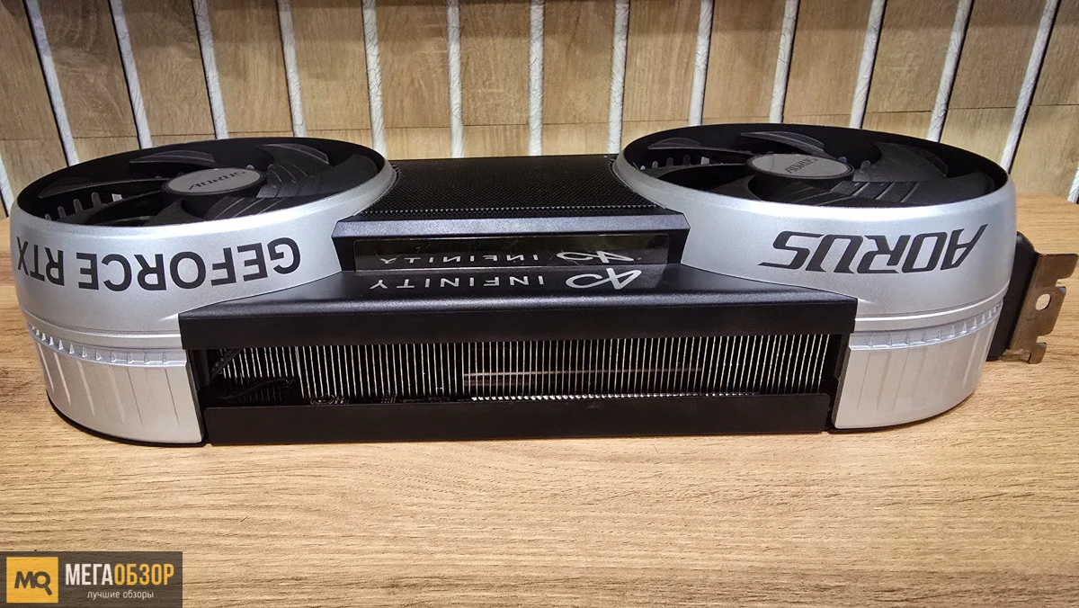 внешний вид AORUS GeForce RTX 5070 Ti INFINITY 16G