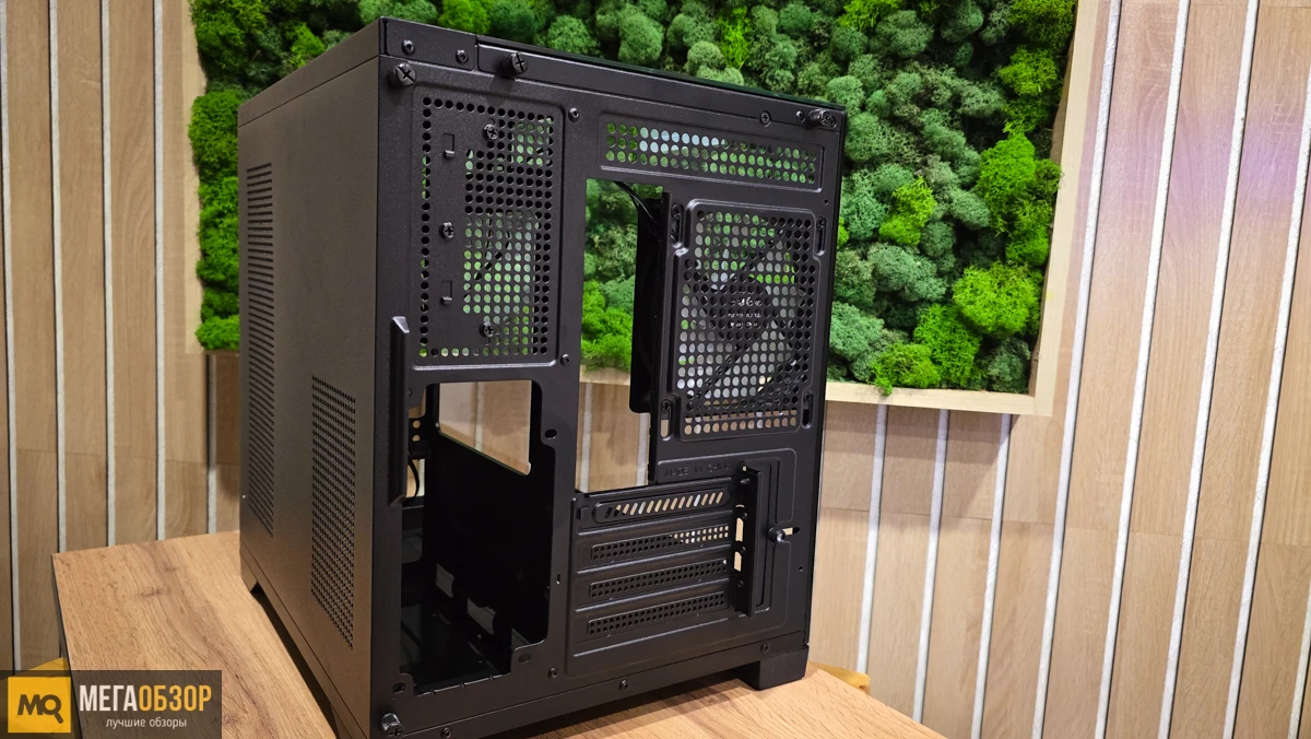 внешний вид EUROCASE M2751