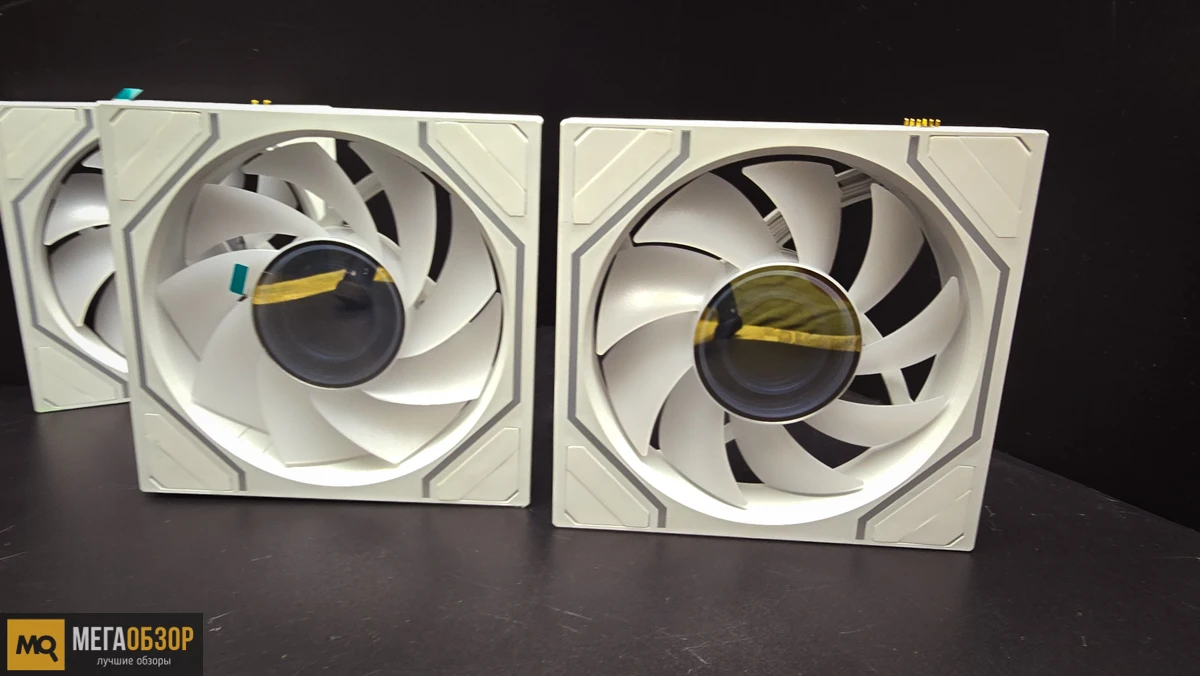 внешний вид Thermaltake SWAFAN 120 EX INFINITY ARGB