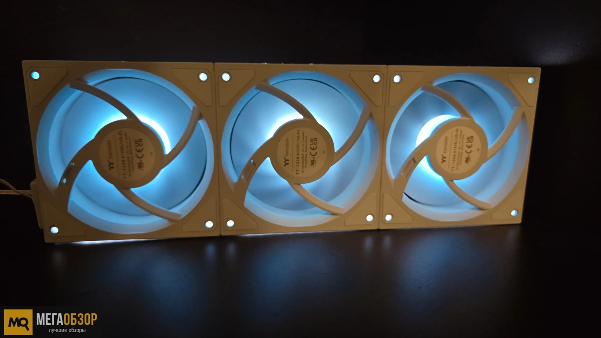 внешний вид Thermaltake SWAFAN 120 EX INFINITY ARGB