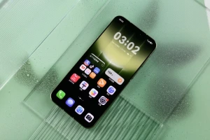 Huawei Mate 90 Pro Max показали на фото 