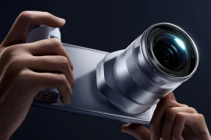 Huawei представила телеобъектив для смартфона Mate 90 Pro Max 
