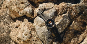 В России стали доступны флагманские умные часы Amazfit T-Rex Dual Solar