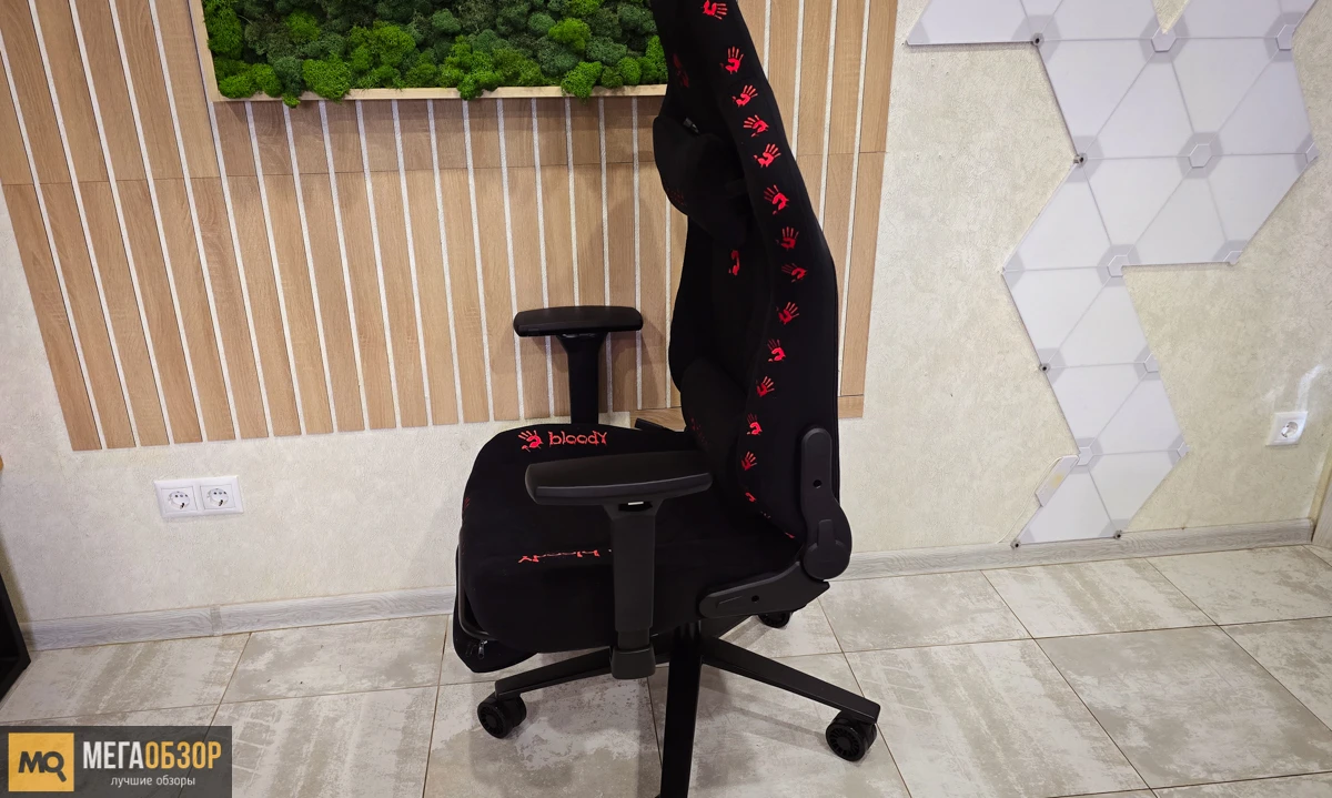внешний вид Bloody GC-670