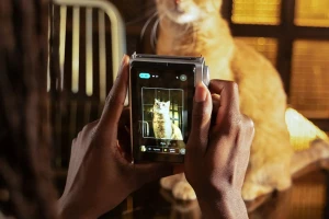 Fujifilm представила камеру мгновенной печати Instax Mini Evo 2