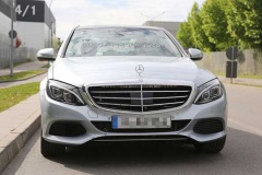 Фотографы «поймали» гибридный Mercedes C-Class 