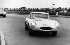 Jaguar выпустит E-Type образца 1963 года