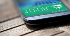 HTC One mini 2 доступен в России за 21990 рублей