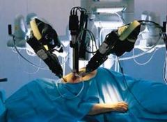 Российские ученые создают первого робота-хирурга