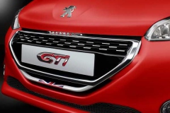 Peugeot подготовила спецверсию 208 GTi