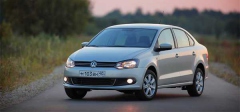 Более «богатый» седан Volkswagen Polo 