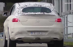 Mercedes ML Coupe в движении