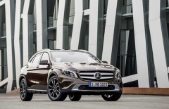 Mercedes «освежил» моторные гаммы младших моделей