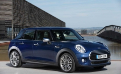 Объявлены цены на пятидверный MINI Cooper