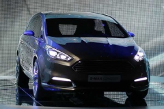 Ford представил S-Max второго поколения