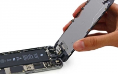 Оценена ремонтопригодность Apple iPhone 6 