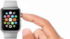 Apple Watch могут выйти весной 2015