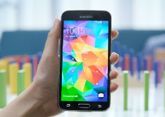 Смартфон Samsung Galaxy S5 Plus продается в Германии