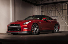 Новые Nissan GT-R