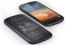 Yotaphone 2: улучшенный телефон с двух сторон уже в продаже