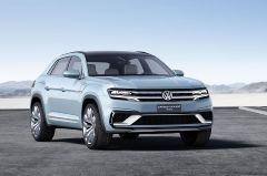 Volkswagen Cross Coupe GTE показали в Детройте