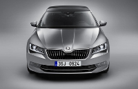 Летом Skoda представит новый Superb Combi 