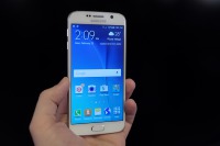 Более 30% отказов на предзаказы Samsung Galaxy S6 и S6 Edge