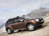 Renault Duster получит семиместную версию