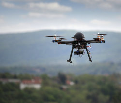 Полиция штата Иллинойс будет использовать летающие дроны