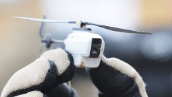 Военные США тестируют новый Tinker Bell-sized дрон 