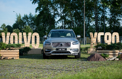 Новые версии Volvo XC90 