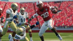 Репер спас NCAA Football 14