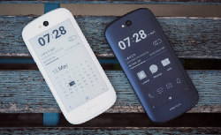 Yotaphone 2 не поедет в США