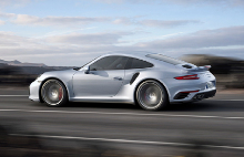 Объявлены цены на обновленные Porsche 911 Turbo 