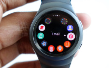 Часы Gear S2 начнут работать с Samsung Pay в 2016 году