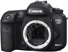 Флагманская новинка от Canon - фотокамера для профи EOS 7D Mark II