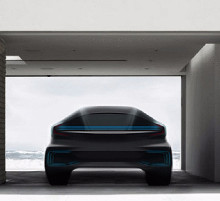 Тысячесильный одноместный электромобиль Faraday Future Zero 1 со смартфоном на руле