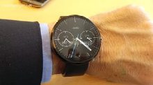 Smart Watch от Motorola в классической оправе
