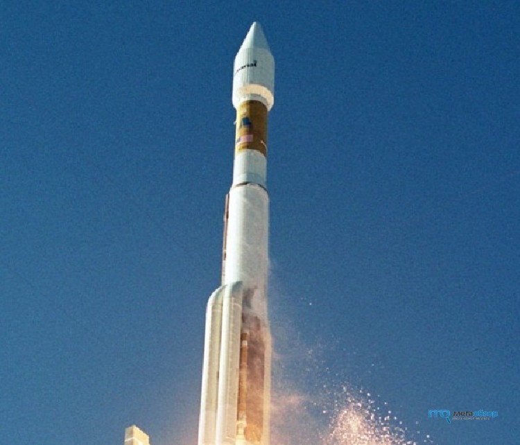 Ракета восток гагарин фото. Первая ракета Юрия Гагарина. Ракета Восток 1 Гагарина. Гагарин старт ракеты. Ракета Восток Гагарин.