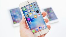 iPhone в фирменно магазине дороже?